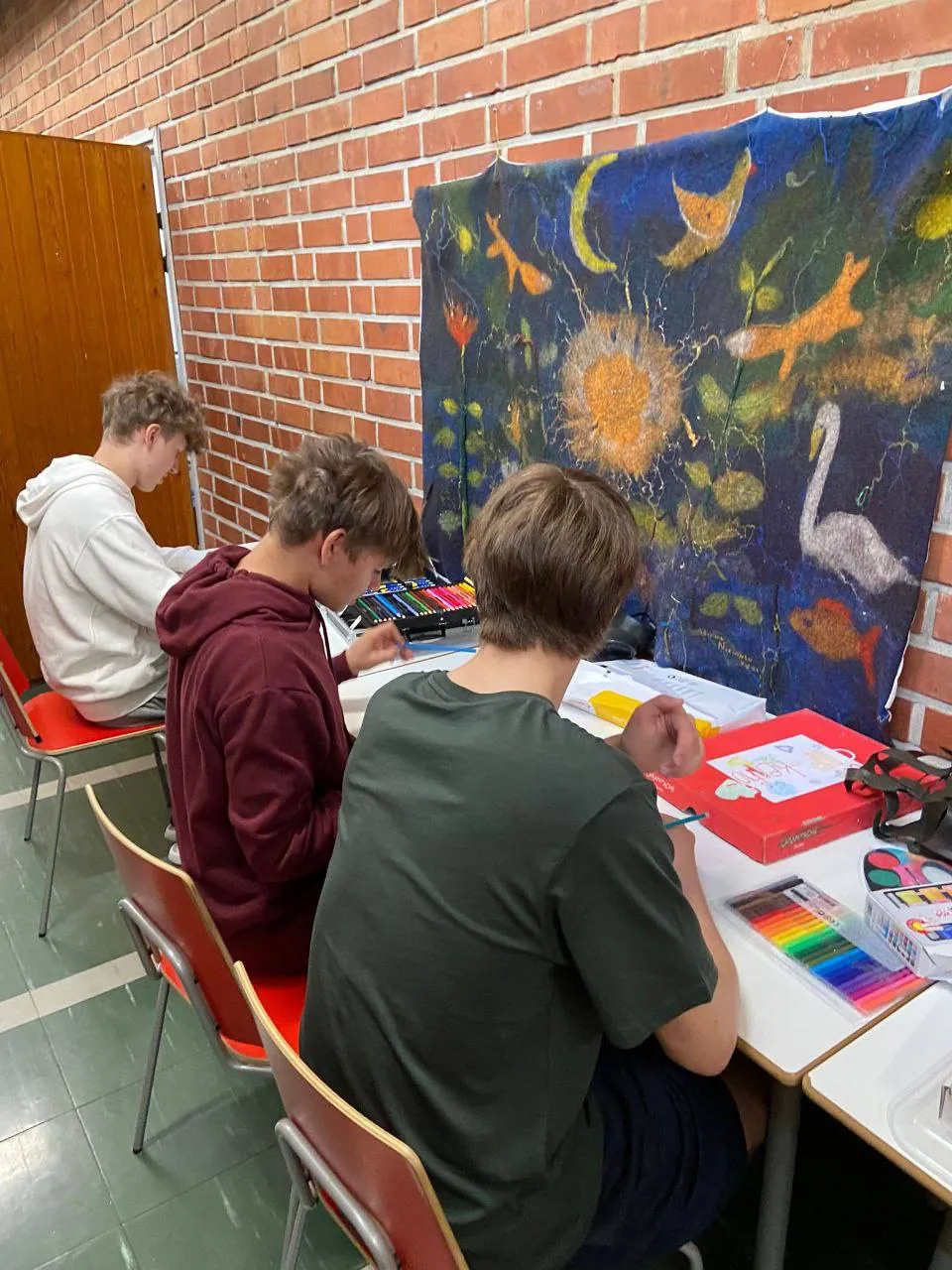 Arts and crafts at camp